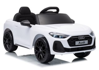Pojazd Na Akumulator Audi A5L HL788 Biały