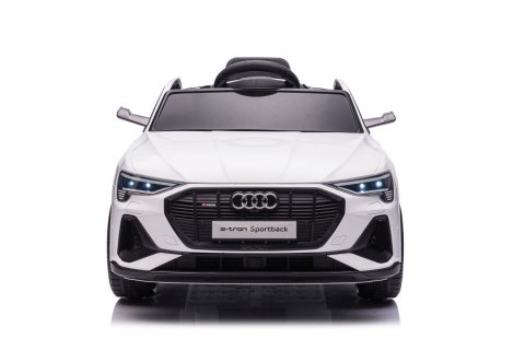 Auto Na Akumulator Audi E- Tron Białe QLS-6688 Światła LED MP3